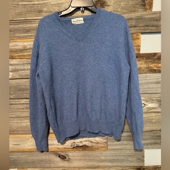 DUNCAN CAMERON of
Hawick- Size large-100% Cashmere - Picture 1 of 6